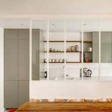 Interior Renovation On Instagram Une Verriere Pour Separer La Cuisine Et La Salle A Manger Tout En Lais En 2020 Interieur De Cuisine Salle A Manger Maison Bretagne