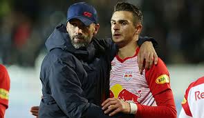 Marco rose has risen to prominence after taking red bull salzburg to the austrian title in his first season as manager. Red Bull Salzburg Marco Rose Will Nach Lask Spiel Standardsituationen Angehen