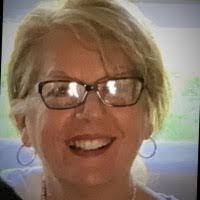 Helene Hodge's Instagram, Twitter & Facebook