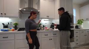 Watch online Andrea Isaac aka Isaacandandrea OnlyFans - Rubbing my dick on  her to see her reaction on X-video