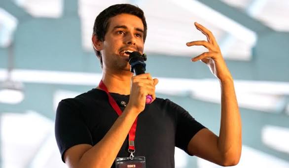  Dhruv Rathee Claims He Was Taken from His Home Ahead of Delhi Protest