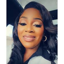 I've had plenty dreams in 30 years of living and all of my dreams I've  never seen or used my phone in my dream🤔🤔🤔