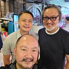 Swipe! Yesterday was like a dream when I went to the @gourmetgarageph  invitational sale. It was like walking through a #christmasmarket abroad!  Everything was there