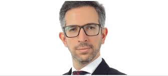 Latham & Watkins promotes 3 new counsels in Madrid