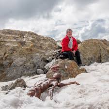 Wann lebte ötzi, der mann im eis, ungefähr?ötzi ist eine gletschermumie aus der späten jungsteinzeit bzw. Otzi Otztal Oetztal Com