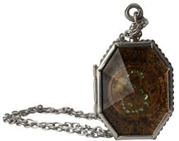Check spelling or type a new query. Salazar Slytherin S Locket 100 2 Ipdkverse Wiki Fandom