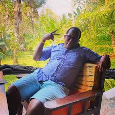 Emmanuel Danielson (De'Kit)🇹🇿 (@eng_emmanueldekitjr) • Instagram photos  and videos