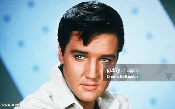 1,383 Elvis Presley 1977 Stock Photos and High-Res Images - Getty Images