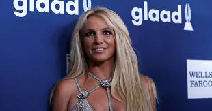 Britney spears was caught holding her phone while driving solo for the first time in 15 years. Ex Manager Britney Spears Leaks Old Voicemails I M Being Blackmailed Show Netherlands News Live