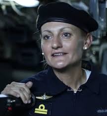 08 de Marzo #DíaInternacionalDeLaMujer Eliana María Krawczyk Teniente de Navío y Jefe de Armas del submarino #ARASanJuan PM. Capitán de Corbeta Hoy Honramos la fuerza de su vocación naval militar y su