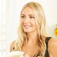 90+ "Lucy Walsh" profiles