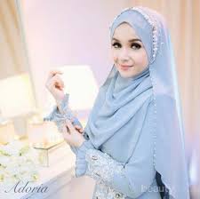 Silahkan download gambar dengan hd resolution dengan memilih download button dibawah ini. Anggun Dan Simpel Ini Dia Inspirasi Gaun Pernikahan Muslimah Ala Malaysia