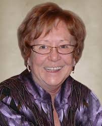 Julie Beland's Instagram, Twitter & Facebook