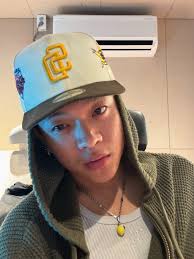 Yang Kyle 양카일 (@yokylewya) • Instagram photos and videos