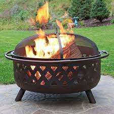 Steel fire pit spark screen cover from bluegrass living, is ideal for a robust backyard fire. 36 Fire Pit Steel With Bronze Finish Crossweave With Spark Screen On Sale Overstock 11594212