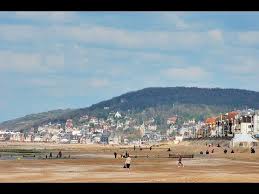 Trouvez votre appartement de vacances à cabourg. Places To See In Cabourg France Youtube