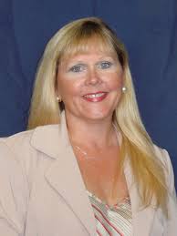 Is this a stretched out raccoon? No! It's a white-nosed coatimundi. Also  called coatis, most members of this family live in Central and South  America, but white-nosed coatis can be found in