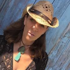 My Aunt Dona was so beautiful and creative. She was a deep thinker—always  seeking growth and a fuller understanding of the world. She lived a bold  life outside of the lines. Even