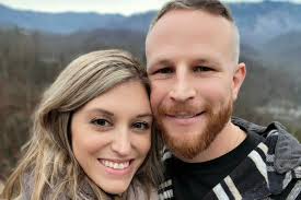 Amber Small and Timmy White's Wedding Website