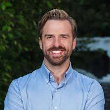 Ethan Weaver's Instagram, Twitter & Facebook