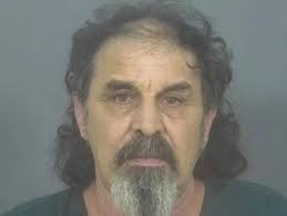 Cảnh sát Mỹ lần ra kẻ giết người 34 năm trước nhờ mẩu thuốc lá