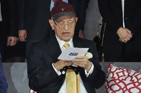 Tarihi bodrum bezi, yeşil üzümlü dastar bezi ve yeşilyurt bürümcük bezini dokuyacaklarını söyleyen funda akçalı, başkan aras'a desteklerinden. Hgvukh8riqypum