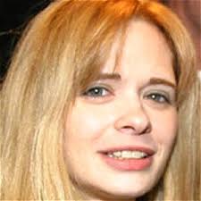 The Mysteries Of Laura' Preview