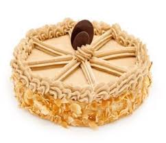 Le Moka Est Un Dessert Constitue De Couches Alternees De Genoise Et De Creme Au Cafe Son Nom Vient Du Port De Moka Au En 2020 Recette Moka Recette Facile Gateau Moka