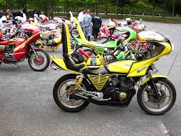 Résultat de recherche d'images pour "bosozoku"