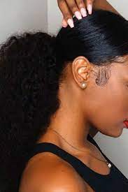Epingle Sur Coiffures Attachees