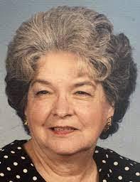 Elizabeth Dunson's Instagram, Twitter & Facebook