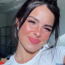 As of september 2020, she has amassed over 61 million followers on tiktok, ranking as the second. Tiktok Star Addison Rae Heimlich Verliebt Das Sind Ihre Grossten Celebrity Crushes Bunte De