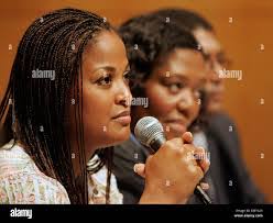 Jeanette Deleon's Instagram, Twitter & Facebook