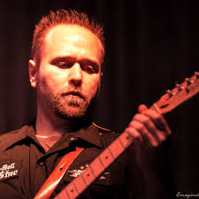 Stream Andrew Chute music