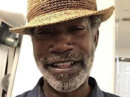 A Timeline of Everton Harmond's Life