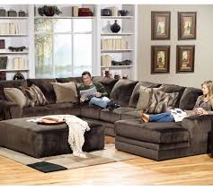 Everest 4377 Sectional Quick Ship Jackson Furniture Warm Living Room Design Living Room Warm Jackson Furniture