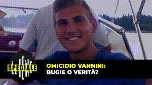 Emozionante, le macchine che passano suonano il clacson a sostegno delle persone che attendono la sentenza. Omicidio Vannini La Cassazione Processo Da Rifare Per I Ciontoli Le Iene