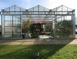 This fairytale tree house is as beautiful inside as it is outside. Pin By Gaby Teichmann On Sadovodstvo Teplicy Home Greenhouse Dome Greenhouse Dome House