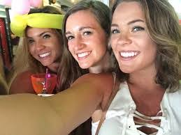 Chessie Mchugh's Instagram, Twitter & Facebook