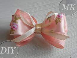 It's easiest to form the first loop before cutting the ribbon from the spool.br / br / make a continuous loop of ribbon. How To Make A Simple Bow Of Narrow Ribbons Zhurnal Yarmarki Masterov