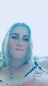 Vanessa Closs's Instagram, Twitter & Facebook