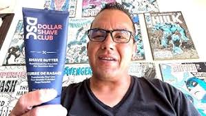 Amazon.com: Dollar Shave Club Mantequilla de afeitar translúcida para un  afeitado preciso y suave, adecuada para pieles sensibles, 6 onzas : Belleza  y Cuidado Personal