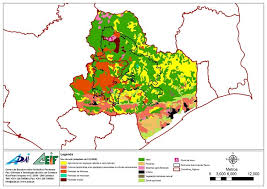El incendio forestal del algarve, que se declaró el pasado viernes, 3 de agosto, ha alcanzado un perímetro de más de 100 kilómetros y desde las últimas horas mantiene desalojadas a 299 personas. Mapa De Uso Do Solo Na Area Do Incendio Download Scientific Diagram