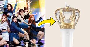 The light stick seemed like a cute idea. Loona S First Lightstick Reveal Is Huge Literally It Could Be The Longest In K Pop Koreaboo