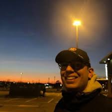 bryan melton (@melton_bryan)