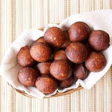 Unniyappam Unni Appam Easy Indian Sweet Recipe Recipe Easy Indian Sweet Recipes Indian Sweet Jaggery Recipes