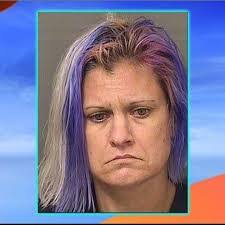 Jeanette Homan's Instagram, Twitter & Facebook