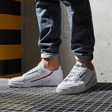 Clean and classic—adidas continental 80 shoes add a sporty vibe to your everyday look, with a smooth leather upper and timeless, versatile style. Adidas Continental 80