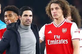 Kariyer sayfasında david luiz moreira marinho isimli futbolcunun sezon bazında takımının yer almış olduğu turnuvalardaki maç, gol, asist, sarı kart, kırmızı kart, oyuna girme, oyundan alınma. David Luiz Close To Tears In Arsenal Farewell Speech As Departing Brazilian Thanks Gunners Teammates Ahead Of Premier League Final Day
