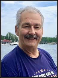 Michael Maclean's Instagram, Twitter & Facebook